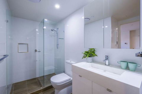 Sofun Apartment On Vulture St - Tourism Brisbane 5