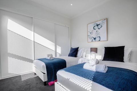 89 Fancy Doncaster Home - Tourism Brisbane 5