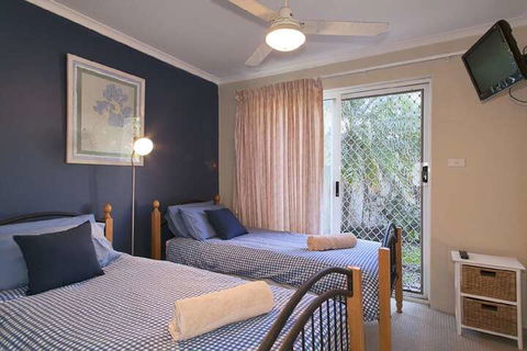 1 / 17 22nd Ave Sawtell NSW - Brisbane Tourism 3