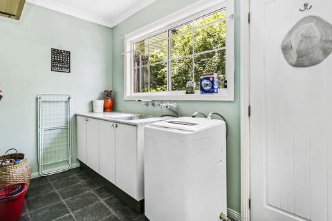 Swanbrook - Brisbane Tourism 4