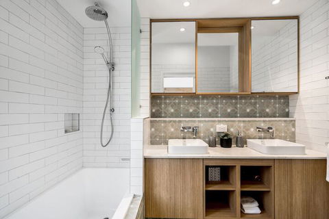 A PERFECT STAY - Luxe & Bloom - Tourism Brisbane 7
