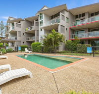 BEACH BLISS LUXURIOUS APARTMENT with POOL - Tourism Brisbane