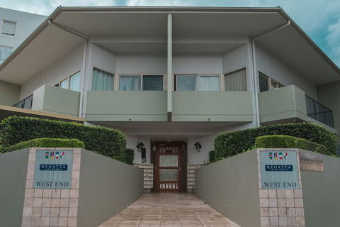 Absolute Riverfront One Bedroom Apartment - Tourism Brisbane 1