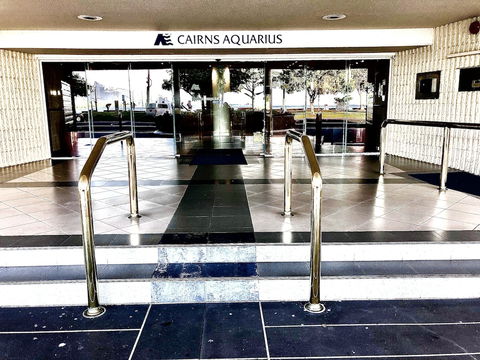 Cairns Apartment Esplanade Ocean Views - Brisbane Tourism 1