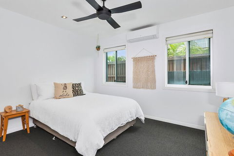 White Wash On She Oak - Tourism Brisbane 3