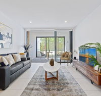 HomeHotel New  Walking to Shopping Super Clean - Brisbane Tourism