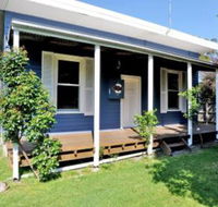 MY Fair Lady External Bathroom PET Friendly - Brisbane Tourism
