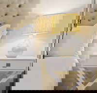 HomeHotel Luxurious next to Shopping - Tourism Brisbane