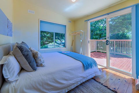 Inverloch Beach HUT Close TO Beach & Shops! - Brisbane 4u 4