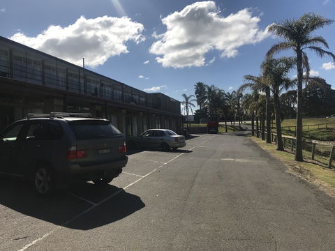 Rivers Apartments & Motel Sale Gippsland - Brisbane Tourism 1