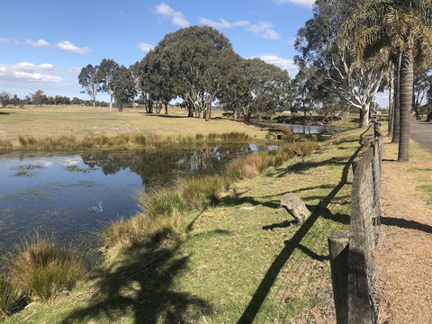 Rivers Apartments & Motel Sale Gippsland - Brisbane Tourism 4