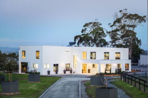 Paradise Point Tamar Valley Residence With Pool - Tourism Brisbane 0
