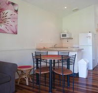 11 Korora Palms 1 Bedroom Bure - Tourism Brisbane