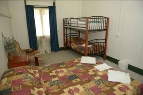 Australian Hotel Boonah - Brisbane Tourism 5