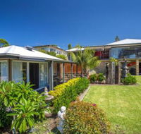 Studio Cabana on Golf in Mollymook - Brisbane Tourism