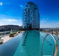 Along Melbournes Magic Boulevard - Tourism Brisbane