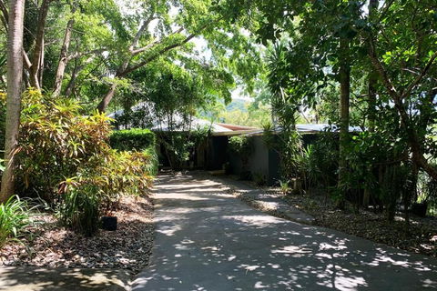 Beachfront Peace Cabin - Tourism Brisbane 2