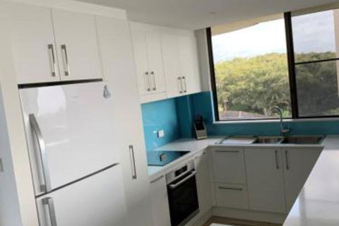 Pinnacle Unit 701 45 49 Head Street - Tourism Brisbane 3