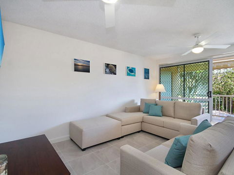 Woobera Unit 14 On The Hill Overlooking Tweed Heads & Coolangatta - Tourism Brisbane 6