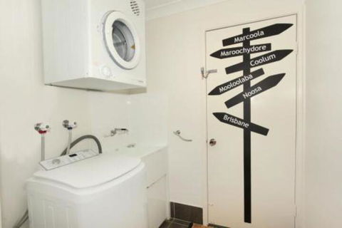 Unit 1 / 14 Tamarindus Street Marcoola Beach Pet Friendly 300 BOND Linen Supplied - Brisbane 4u 6