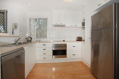 Unit 4 Marcoola Sands Marcoola - Brisbane 4u 2