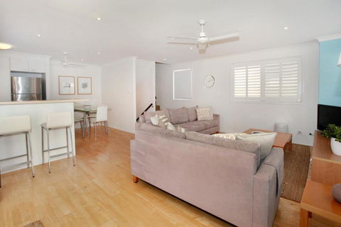 Unit 4 Marcoola Sands Marcoola - Brisbane 4u 6