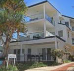 Unit 2 Beach Gallery 9 Andrew Street Point Arkwright 500 BOND LINEN SUPPLIED - Brisbane Tourism