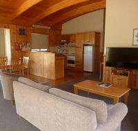 Bridport Villa - Brisbane Tourism