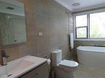 Rosella Cottage - Brisbane Tourism 0