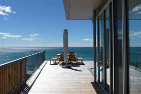 The Ocean Retreat - Brisbane Tourism 0