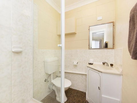 Caloundra City Centre Motel - Brisbane Tourism 6