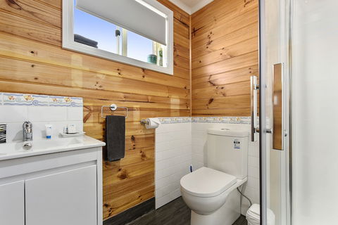 Mason's Cottages - Brisbane Tourism 1