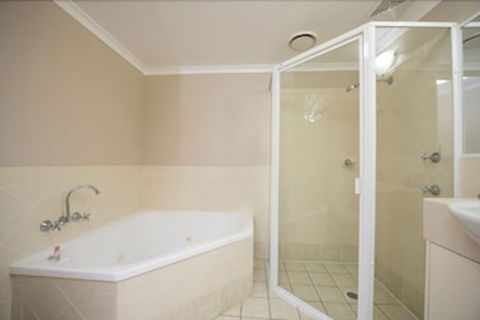 Harbour Sails Motor Inn - Brisbane Tourism 7