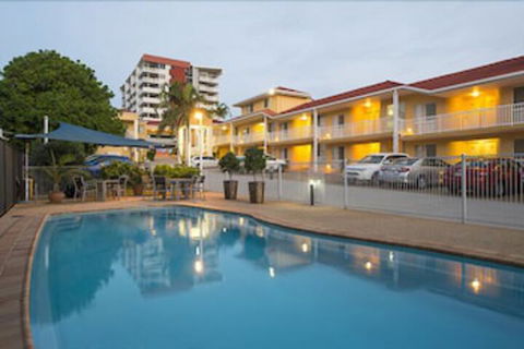 Harbour Sails Motor Inn - Brisbane Tourism 0