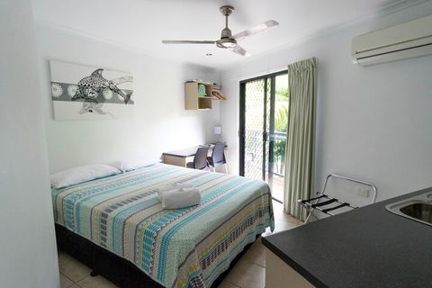 Airlie Beach Motor Lodge - Tourism Brisbane 7