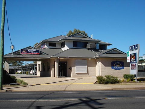 Oakey Motor Inn - Tourism Brisbane 4