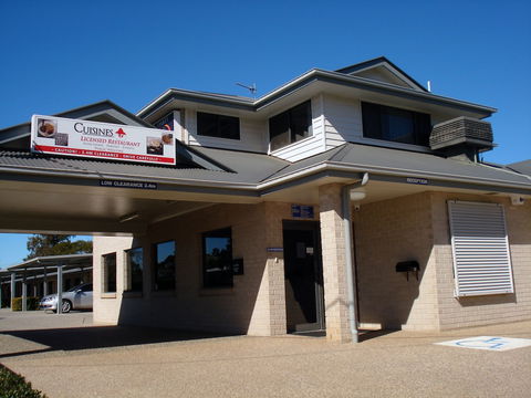 Oakey Motor Inn - Tourism Brisbane 5