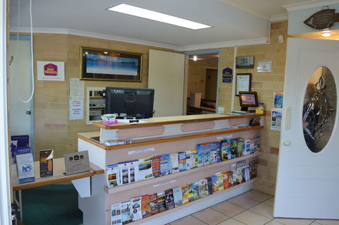 Best Western Ambassador Motor Lodge - Tourism Brisbane 4