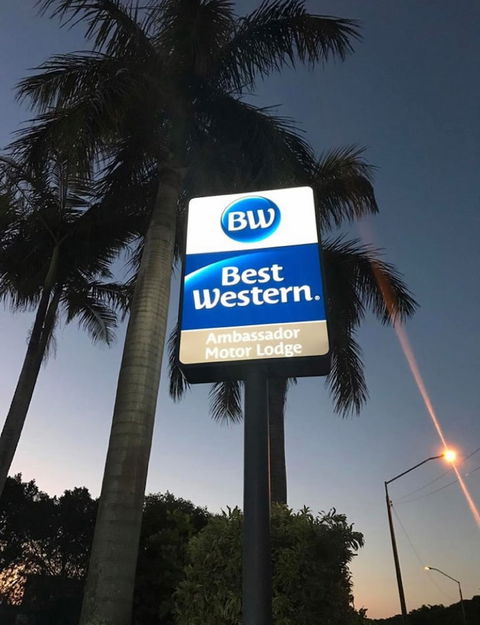 Best Western Ambassador Motor Lodge - Tourism Brisbane 0