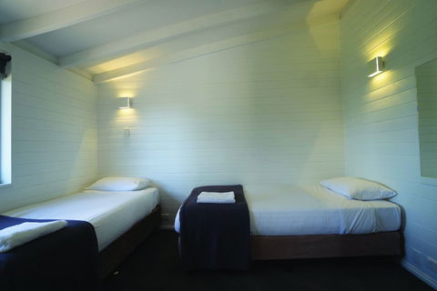 Bicheno By The Bay - Tourism Brisbane 2