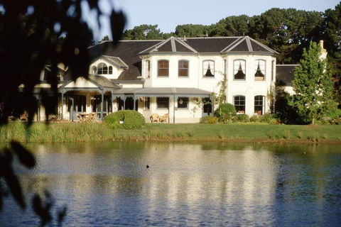 Woodman Estate - Luxury Country House Restaurant & Spa - Brisbane Tourism 1