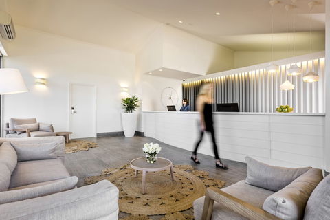 Mangrove Hotel - Brisbane Tourism 2