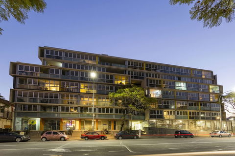 IStay Precinct Adelaide - Tourism Brisbane 4