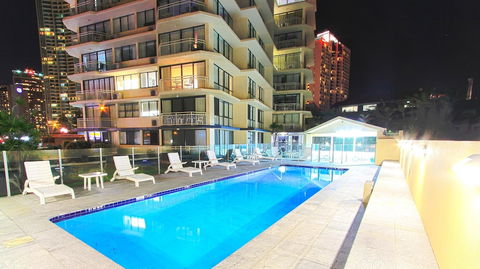 Seacrest Beachfront Holiday Apartments - Tourism Brisbane 2