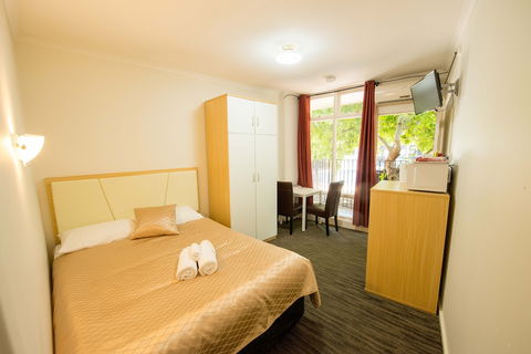 Jacksons Motor Inn - Brisbane 4u 6