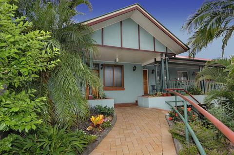 McNevins Loganholme Motel - Tourism Brisbane 1