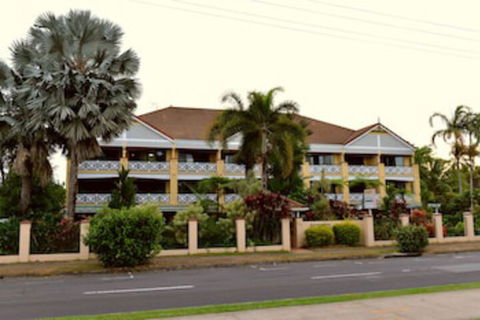 Waterfront Terraces - Brisbane Tourism 0