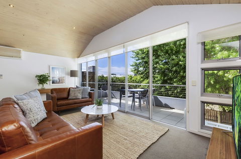 The Victoria - Tourism Brisbane 5