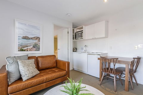 The Victoria - Tourism Brisbane 4