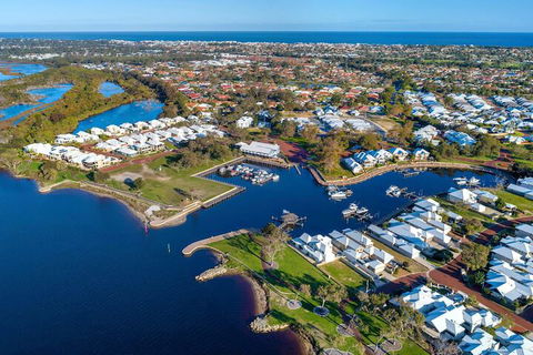Mandurah Quay Resort - Brisbane Tourism 2
